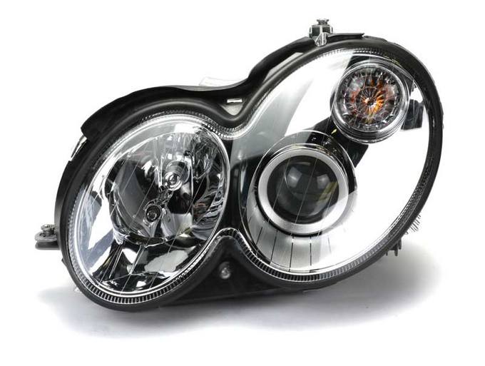 Mercedes Headlight Assembly – Driver Side (Xenon) 2098204161 – Hella 007988551