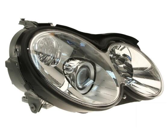 Mercedes Headlight Assembly – Passenger Side (Xenon) 2098204261 – Hella 007988561