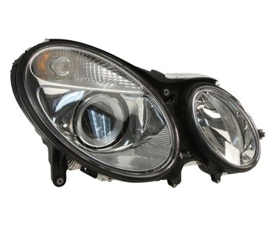 Mercedes Headlight Assembly – Passenger Side (Xenon) (Adaptive) 2118202461 – Hella 008369361