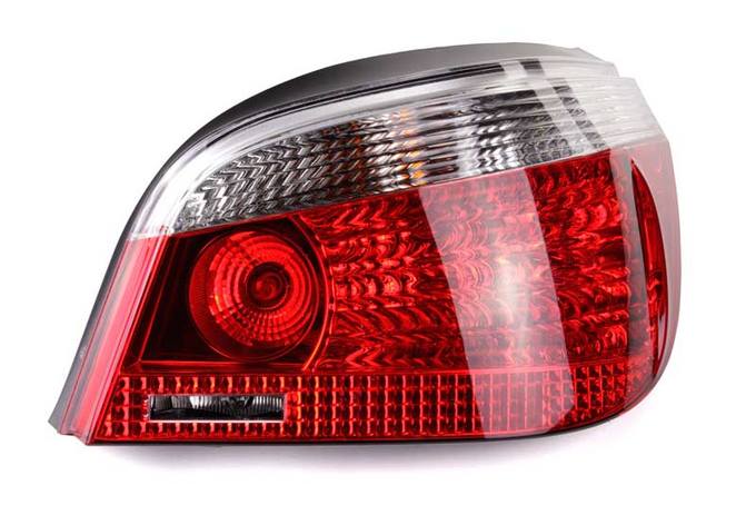 BMW Tail Light Assembly – Passenger Side 63217165740 – Hella 008679141