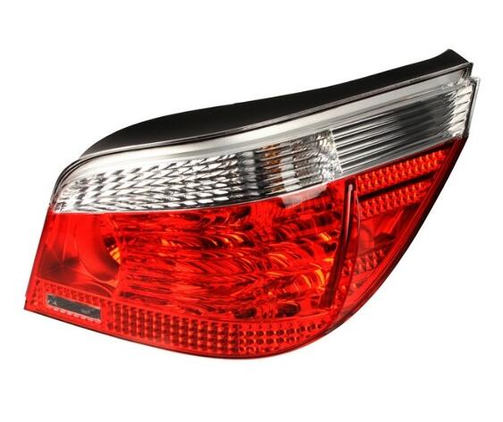 BMW Tail Light Assembly – Passenger Side 63217165740 – Hella 008679141