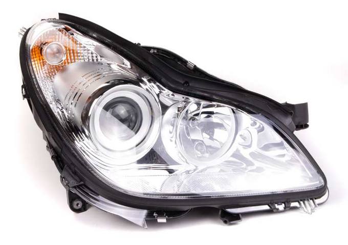 Mercedes Headlight Assembly – Passenger Side (Halogen) 2198204261 – Hella 008821061