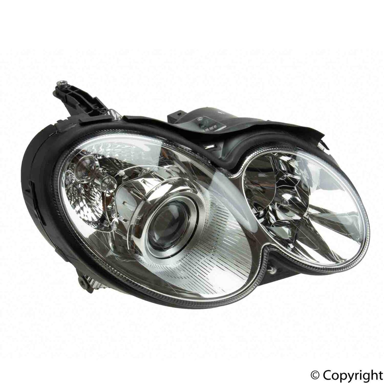 Mercedes Headlight Assembly – Passenger Side (Xenon) 2098202061 – Hella 009040361