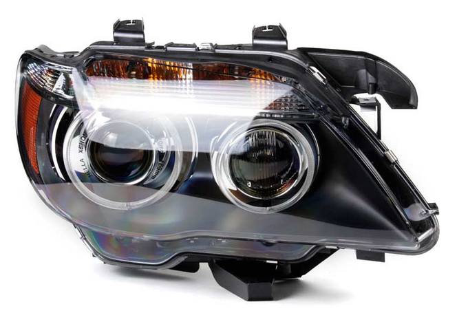 BMW Headlight Assembly – Passenger Side (Xenon) (Adaptive) 63127162116 – Hella 009044541