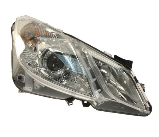 Mercedes Headlight Assembly – Passenger Side (Halogen) 2078205461 – Hella 009647981