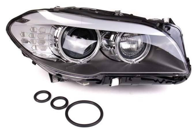 BMW Headlight Assembly – Passenger Side (Xenon) (Adaptive) 63117271904 – Hella 010131661