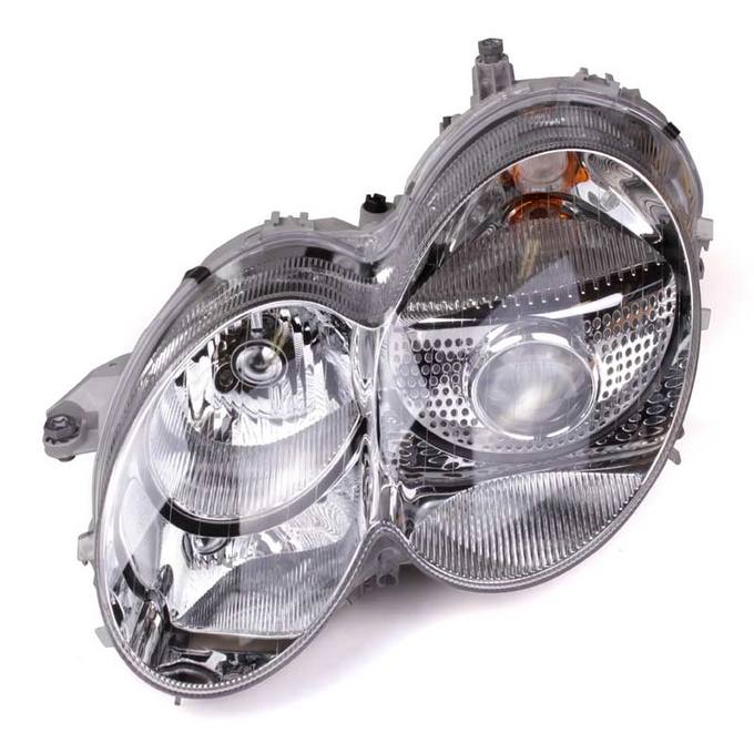 Mercedes Headlight Assembly – Driver Side (Xenon) 2308200759 – Hella 010167011