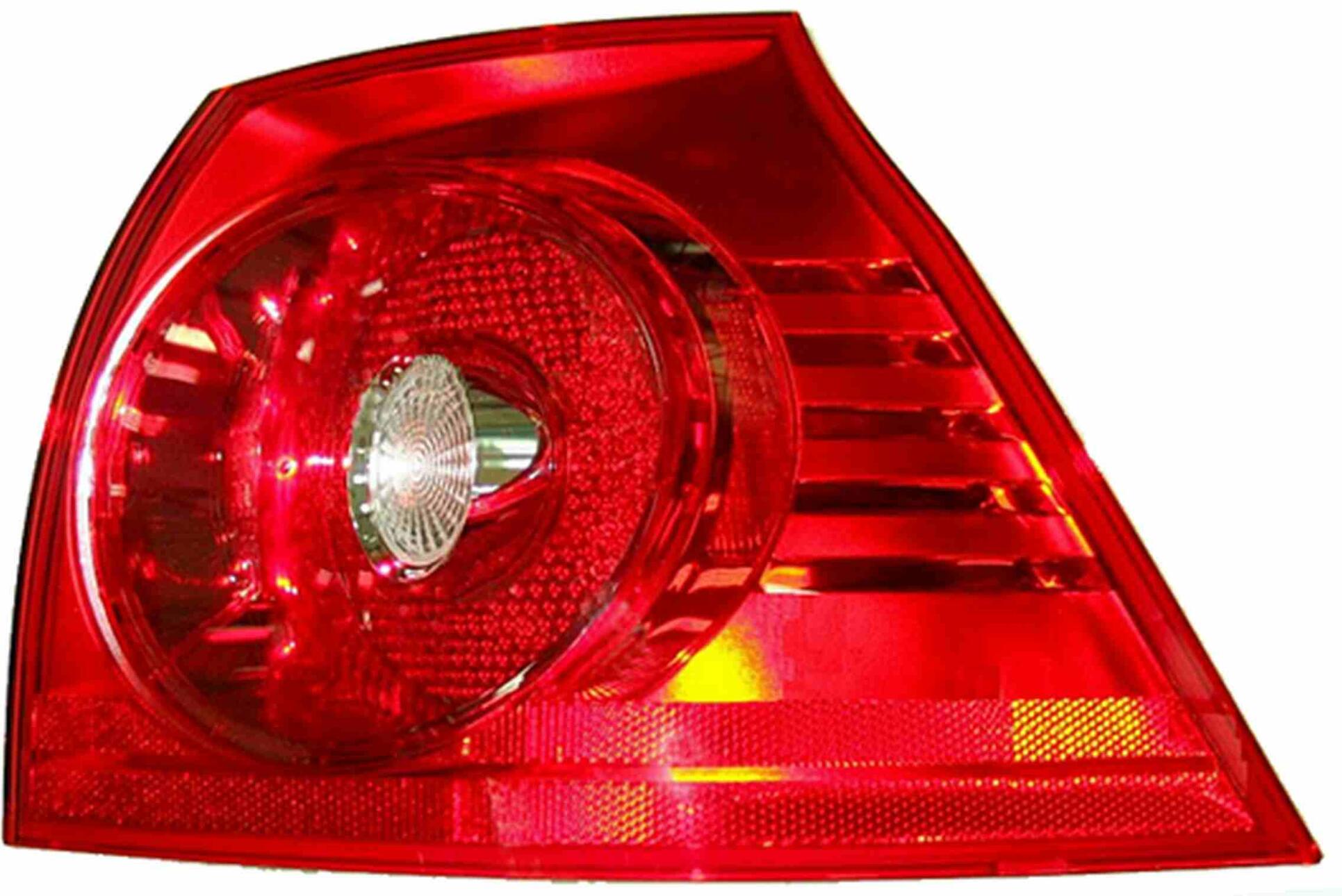 VW Tail Light Assembly – Passenger Side Outer 1K6945096A – Hella 010174021