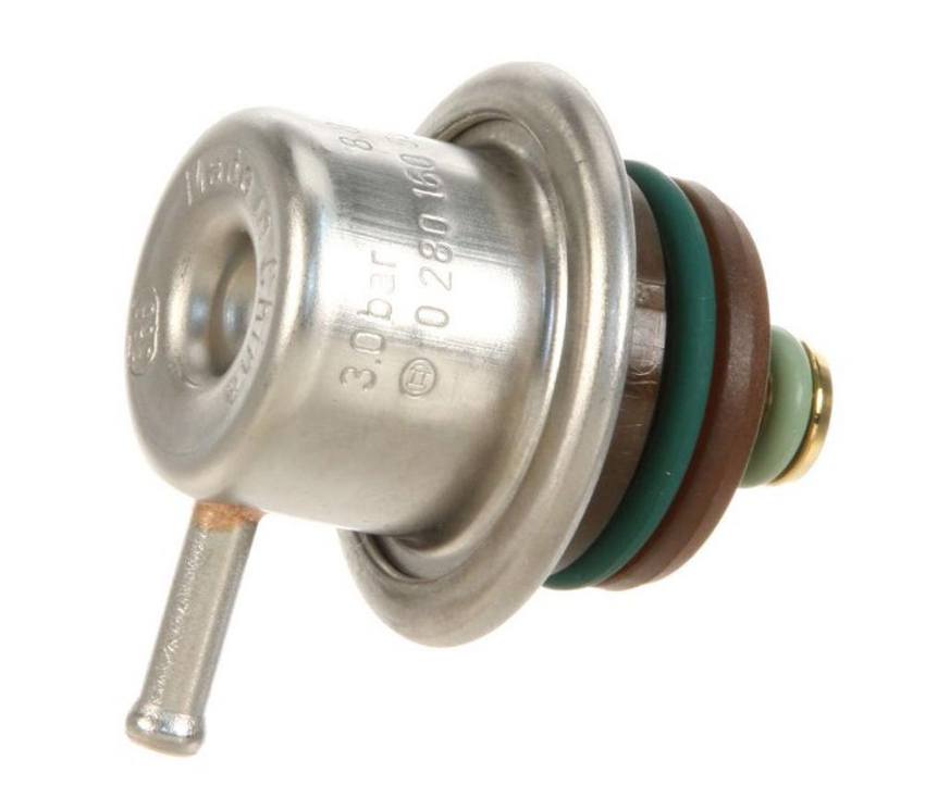 Audi VW Fuel Pressure Regulator 037133035C – Bosch 0280160557