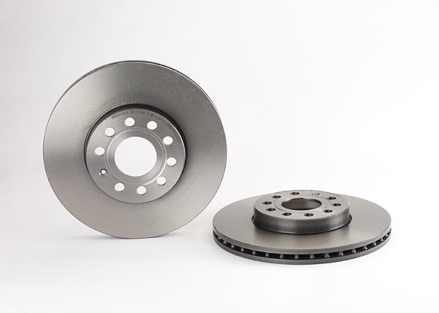 VW Brakes Kit – Pads & Rotors Front and Rear (288mm/272mm) (Low-Met) 8V0698151G – Brembo 4055564KIT