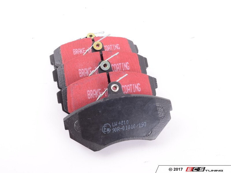 Front Ultimax Premium Brake Pad Set