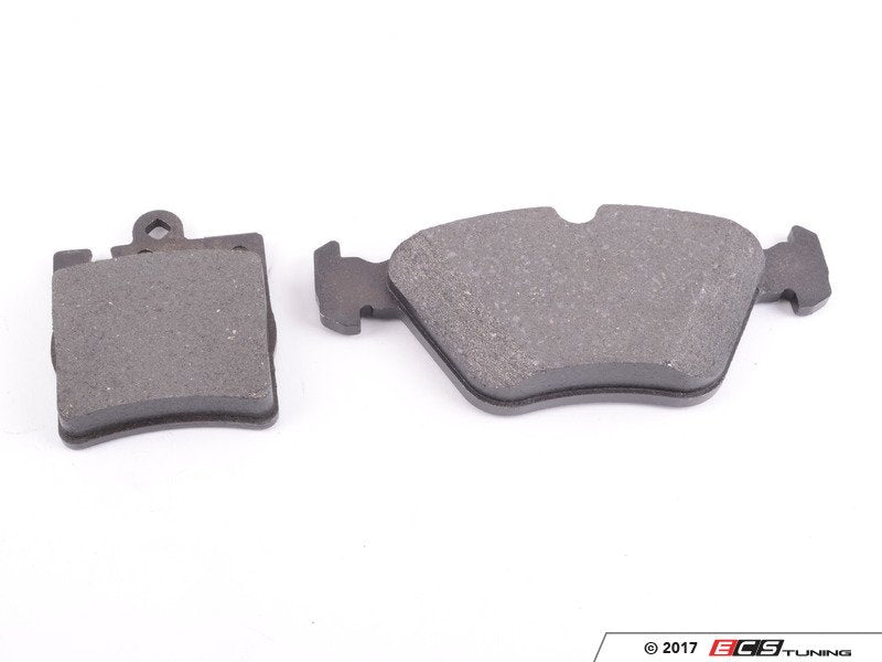 Front & Rear Brake Pad Kit