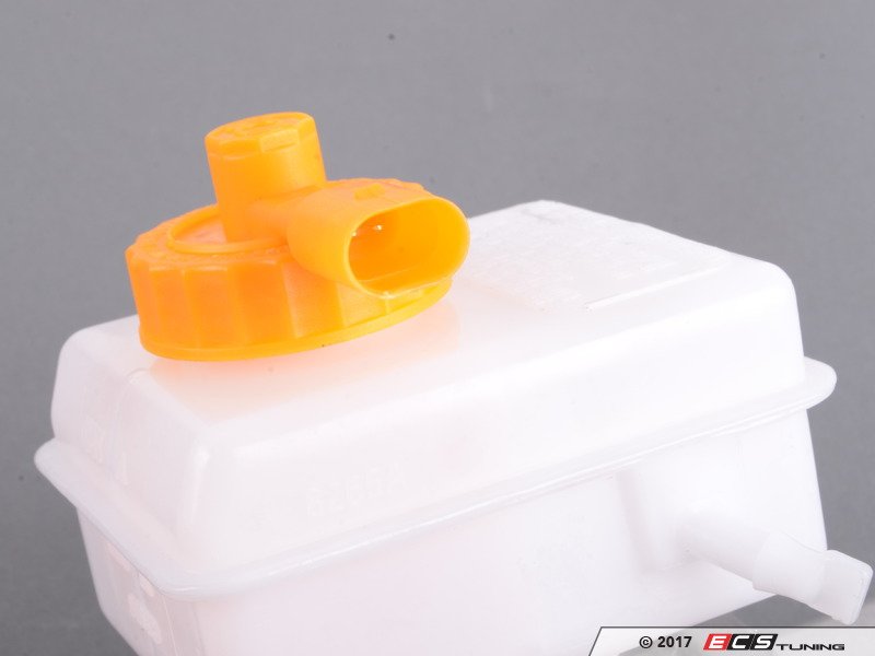 Brake Master Cylinder - with Reservoir