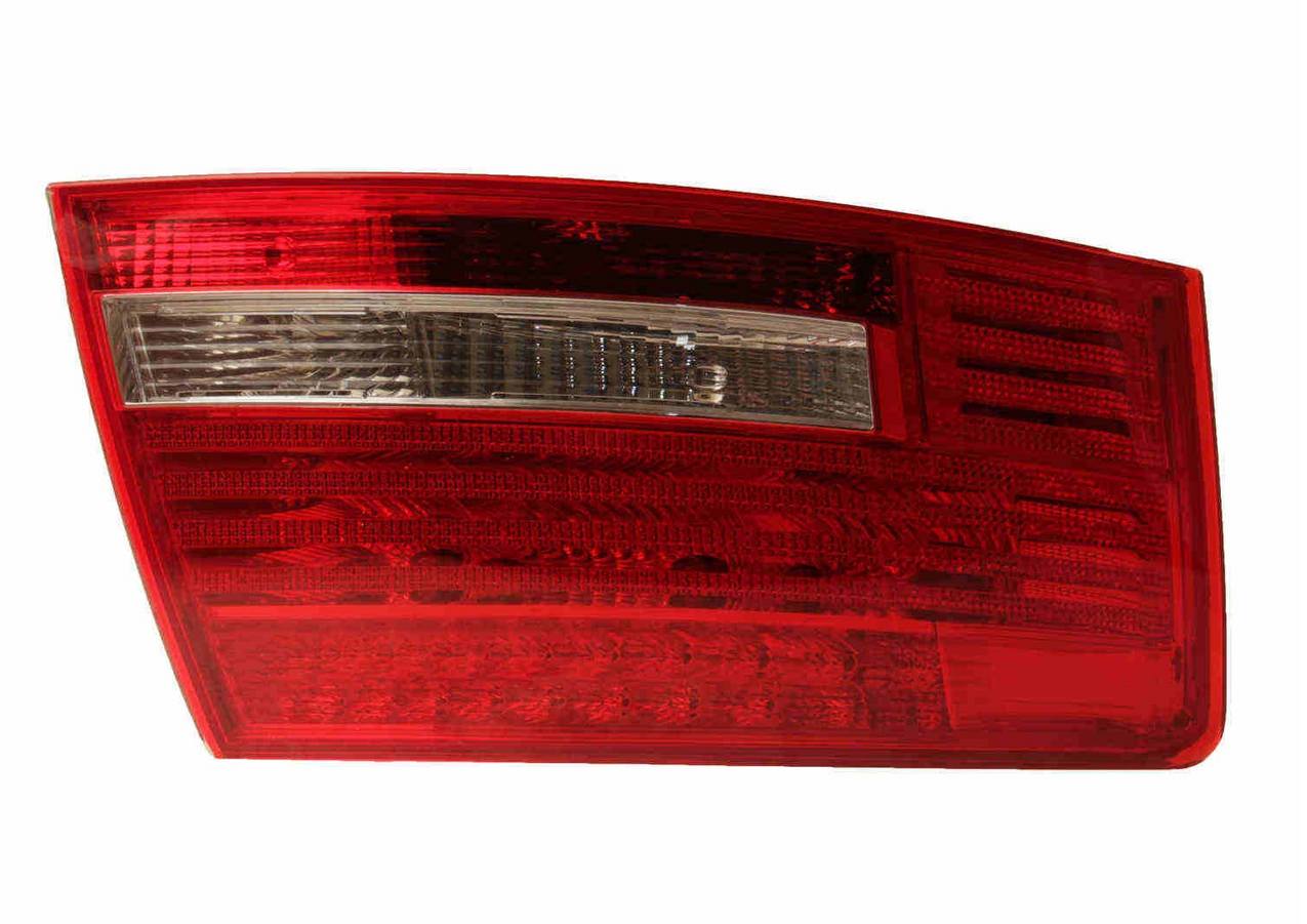 Audi Tail Light Assembly – Driver Side Outer (LED) 4F5945095M – ULO 1007007