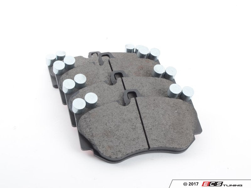 Front Brake Pad Set