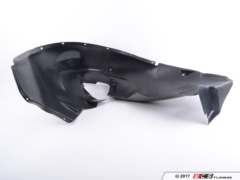 E53 Fender Liner - Front right