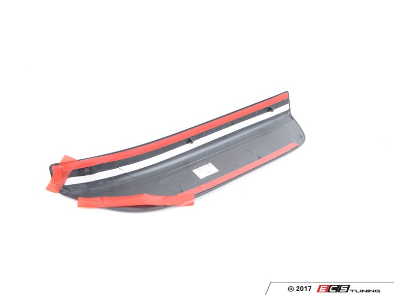 sQ5 rear door sill - satin black - left