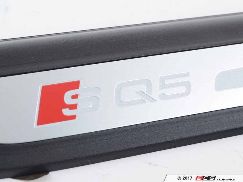 SQ5 Front Door Sill - Satin Black - right