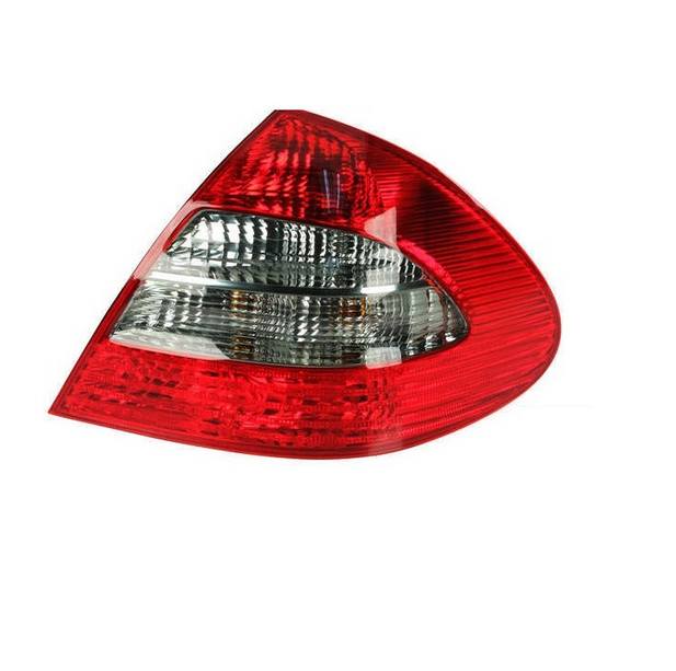 Tail Light Assembly – Passenger Side Outer