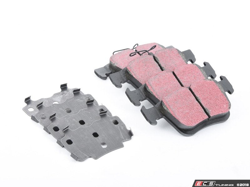 Rear Ultimax Brake Pad Set