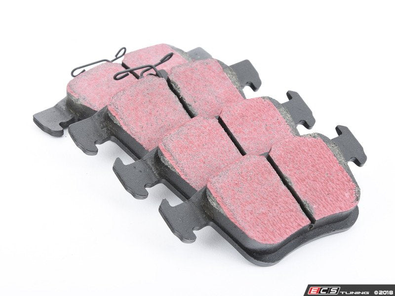 Rear Ultimax Brake Pad Set