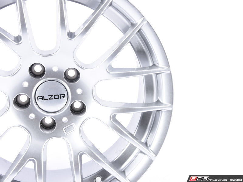 18" Style 030 Wheel - Priced Each