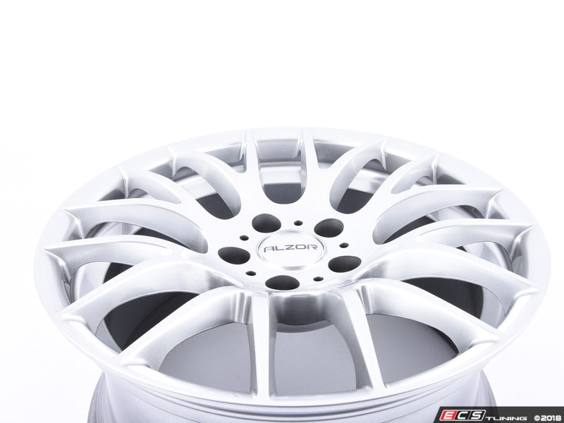 18" Style 030 Wheel - Priced Each