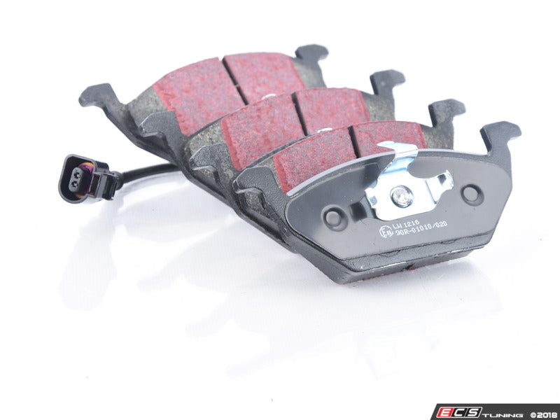 Front Ultimax Premium Brake Pad Set