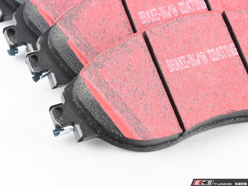 Front Ultimax Premium Brake Pad Set