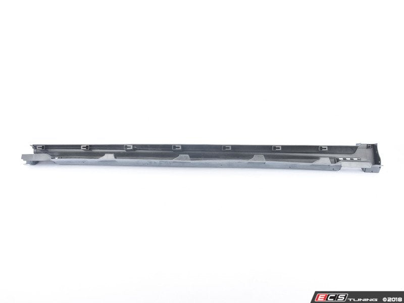 R36 Side Skirt - Left