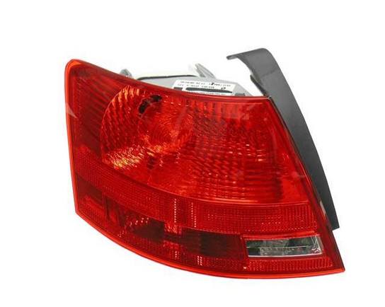 Audi Tail Light Assembly – Driver Side Outer 8E9945095F – ULO 1014003