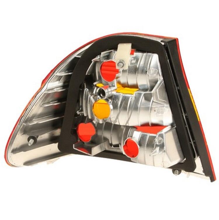 Tail Light Assembly – Passenger Side Outer