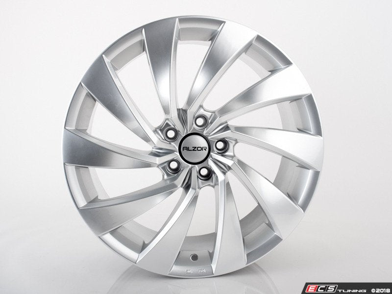 19" Style 679 Wheels - Set Of Four