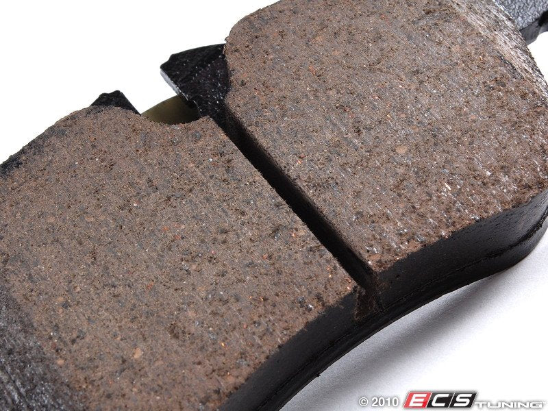 Front Euro Ceramic Brake Pad Set EUR939