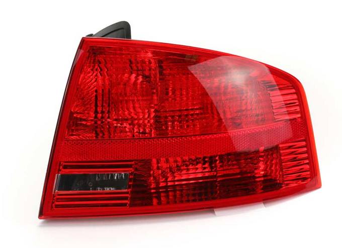 Audi Tail Light Assembly – Passenger Side Outer (NSF) 8E5945096A – TYC 1111185901