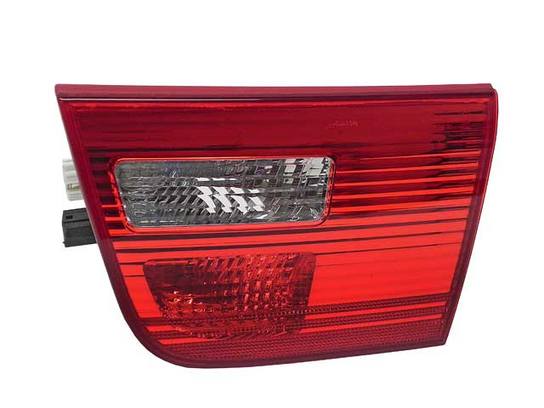 Tail Light Assembly – Passenger Side Inner