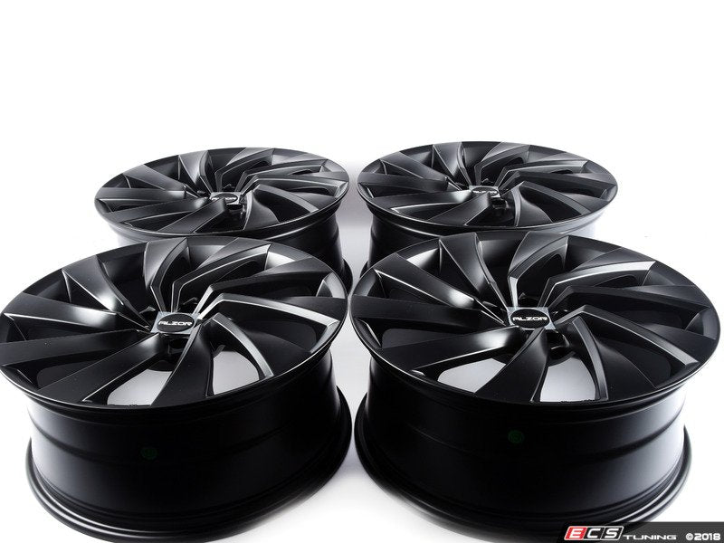 19" Style 679 Wheels - Set Of Four