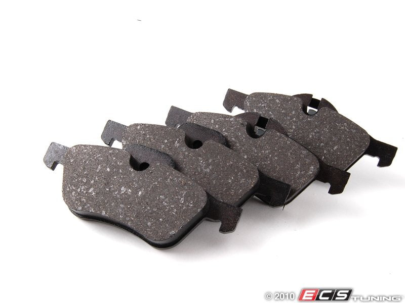 Front Brake Pad Set 607161 - Metallic