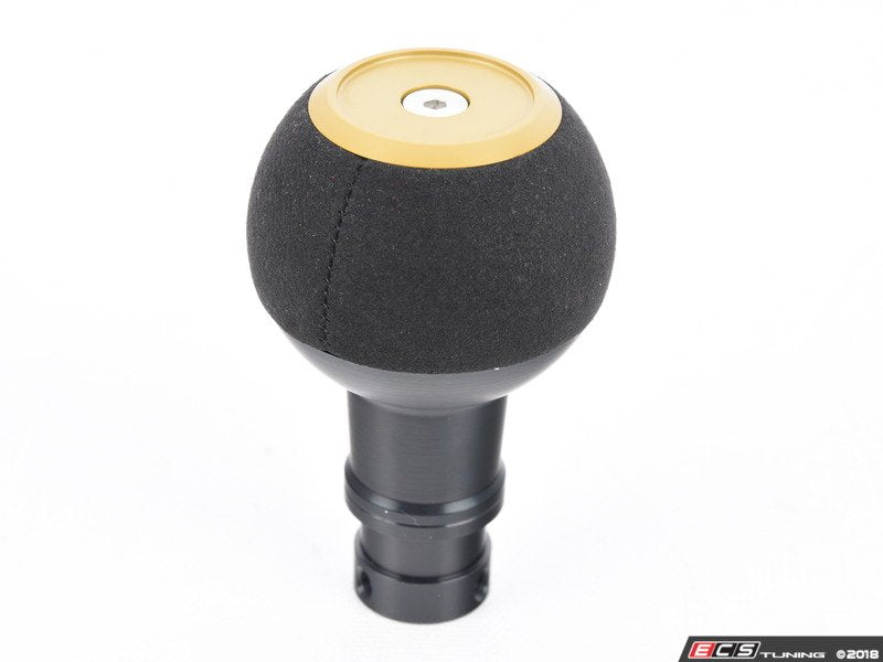 BFI Heavy Weight Shift Knob SCHWARZ - Alcantara - Gold Top