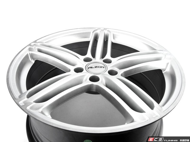 19" Style 620 - Set Of Four