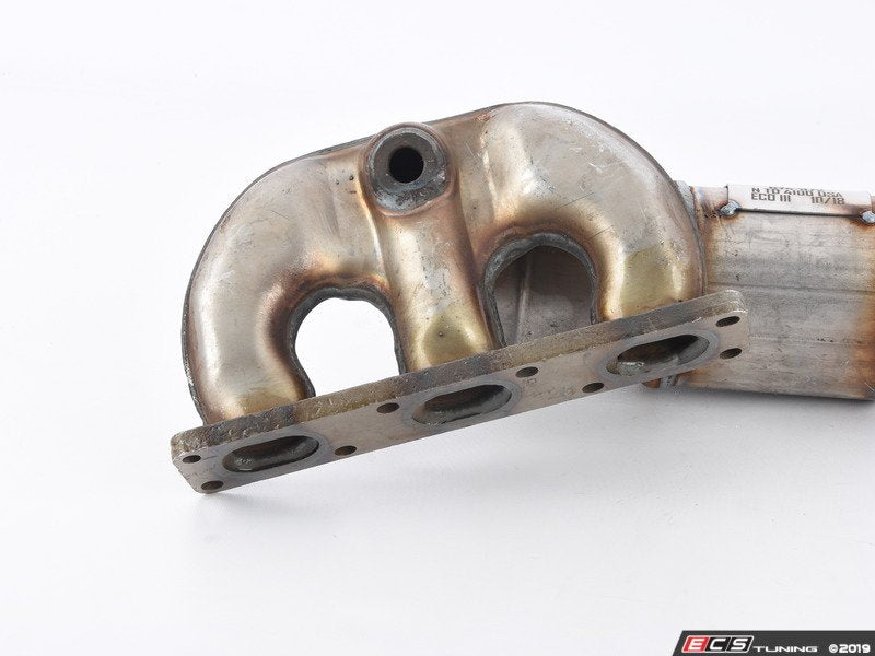 Front Exhaust Manifold With Catalytic Converter