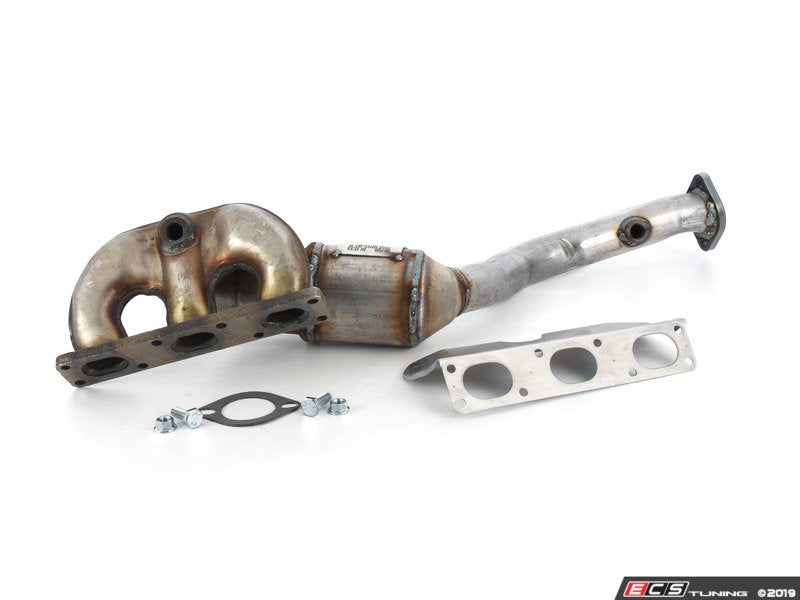 Front Exhaust Manifold With Catalytic Converter