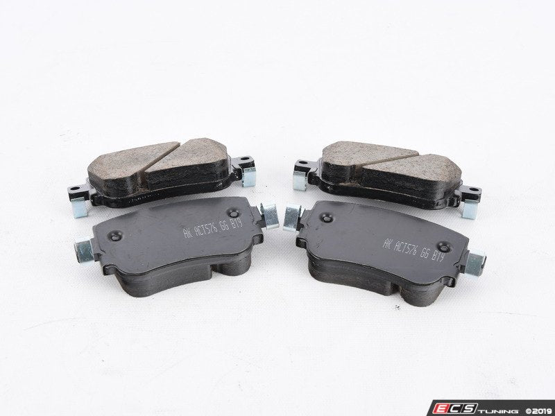 Front & Rear Brake Pad Set