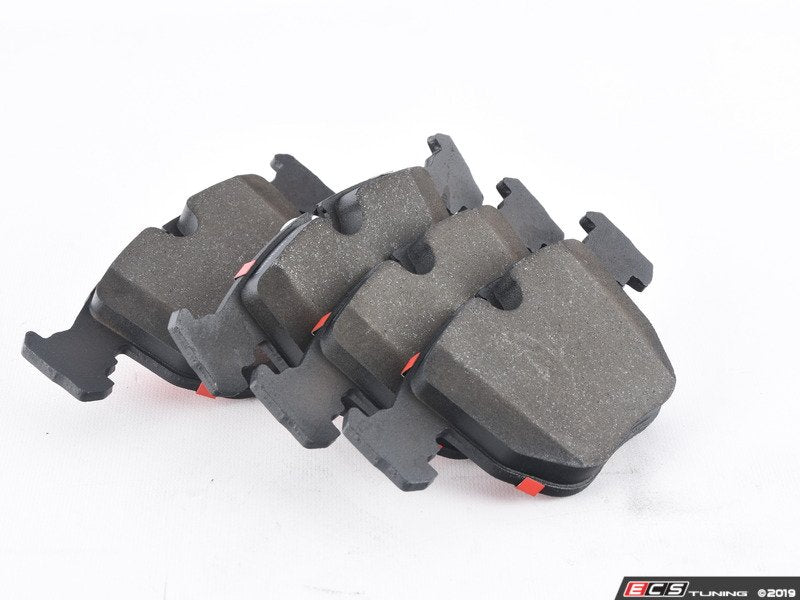 Front Brake Pads set