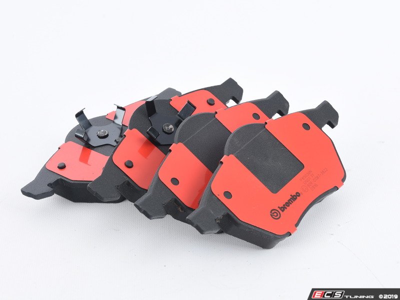 Ceramic Front Brake Pad Set