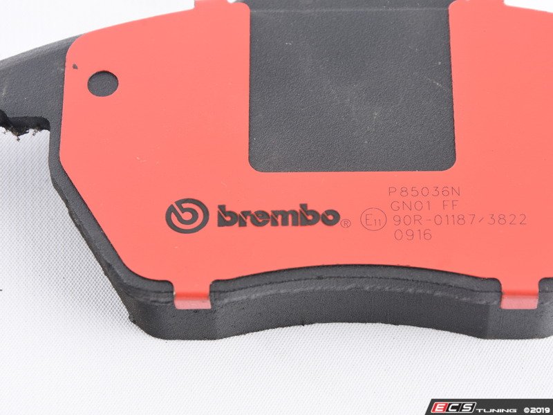 Ceramic Front Brake Pad Set