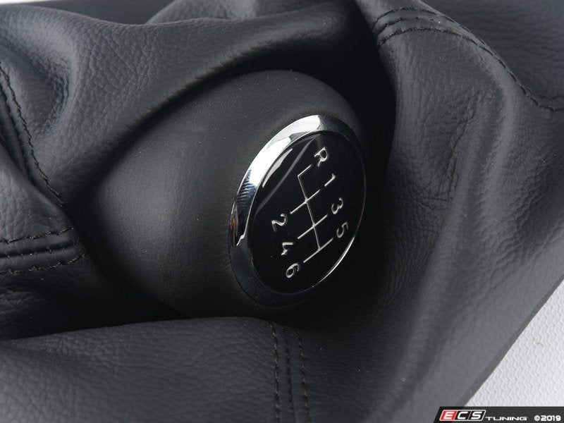 Illuminated Shift Knob With Integrated Boot - Black Leather - 6 Speed - Bavarian Autosport