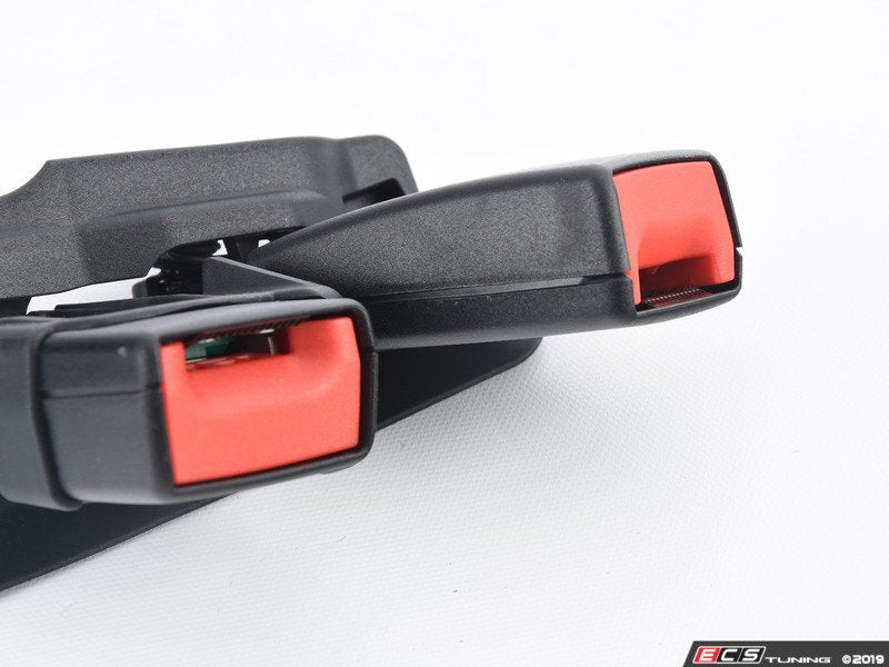 Rear Seat Belt Double Buckle - Left