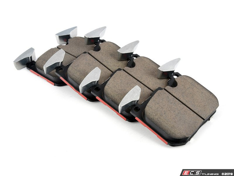 Front Brake Pads set