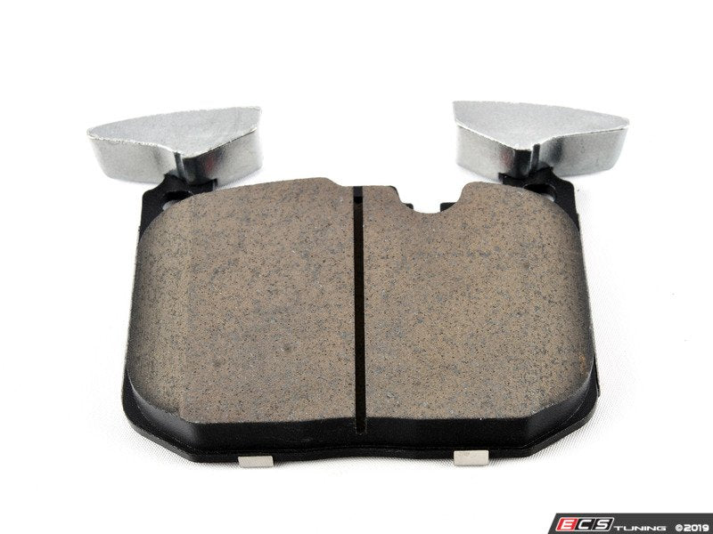 Front Brake Pads set